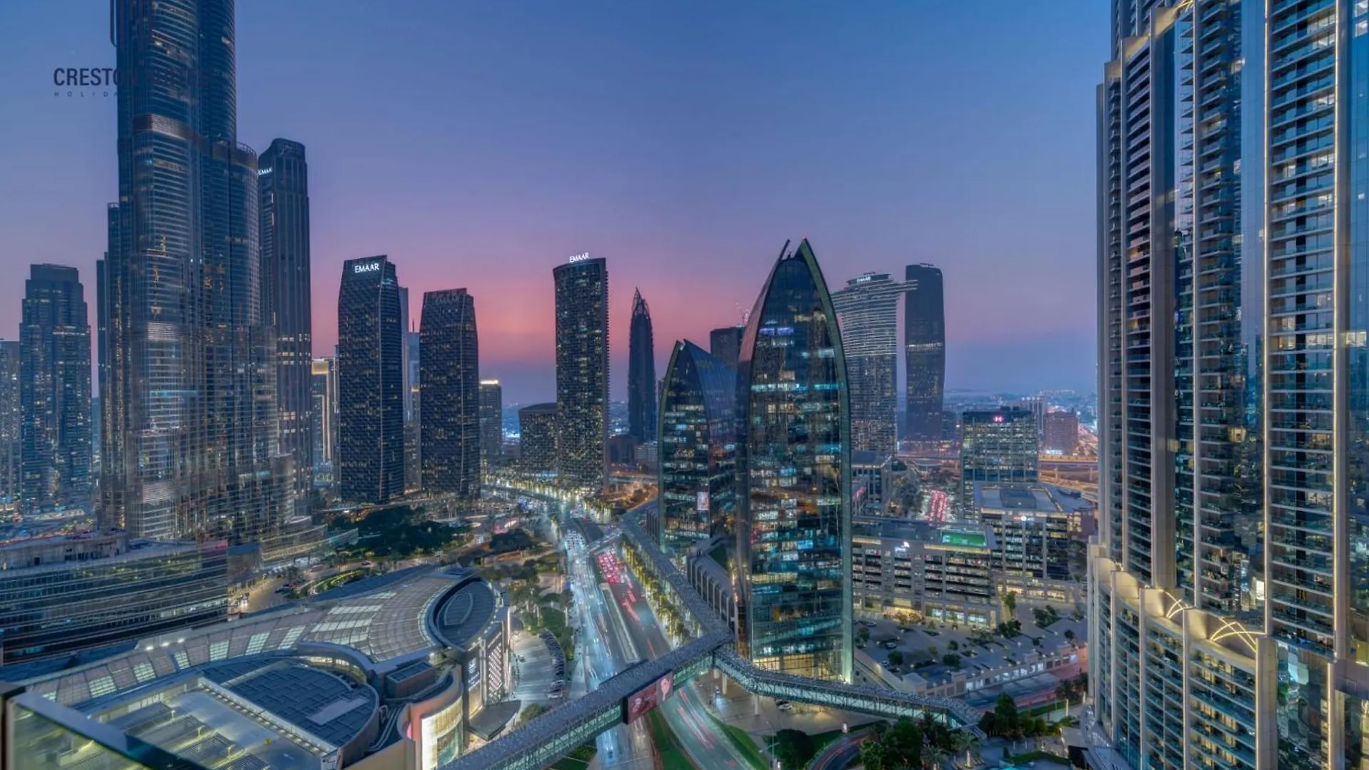 Creston Suites Dubai Mall Residences Appartamento